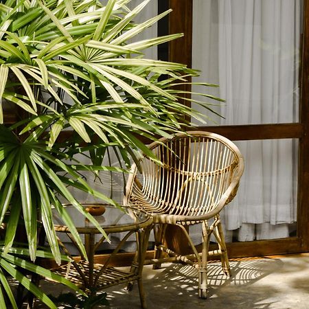 The Nuga House Hotel Ахангама Екстериор снимка